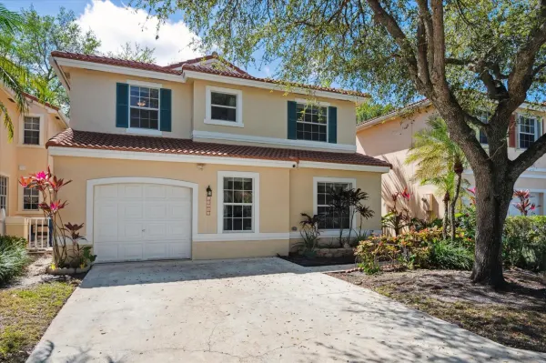 10845 NW 46th Drive, Coral Springs, FL 33076