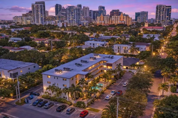 1220 NE 3rd Street 205, Fort Lauderdale, FL 33301