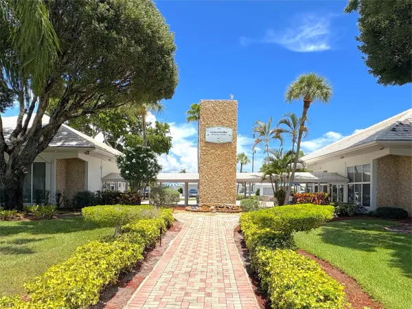 2800 W Golf Boulevard 228, Pompano Beach, FL 33064