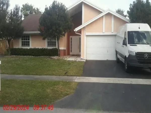8511 NW 52nd Court, Lauderhill, FL 33351