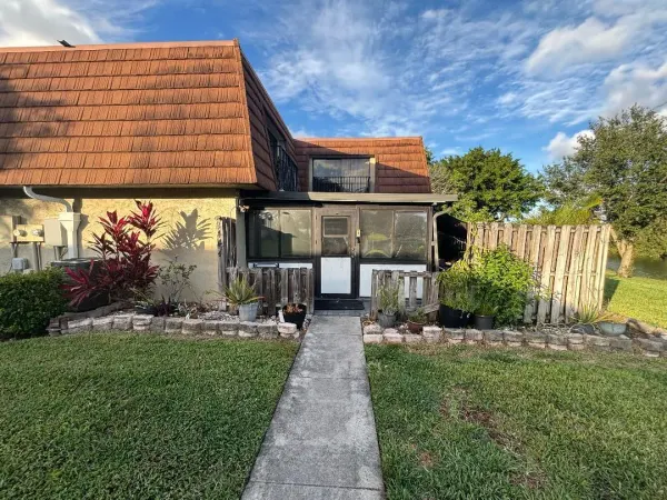 9444 NW 48th Street 9444, Sunrise, FL 33351