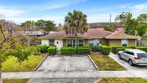 330 SW Avondale Drive, Pompano Beach, FL 33060