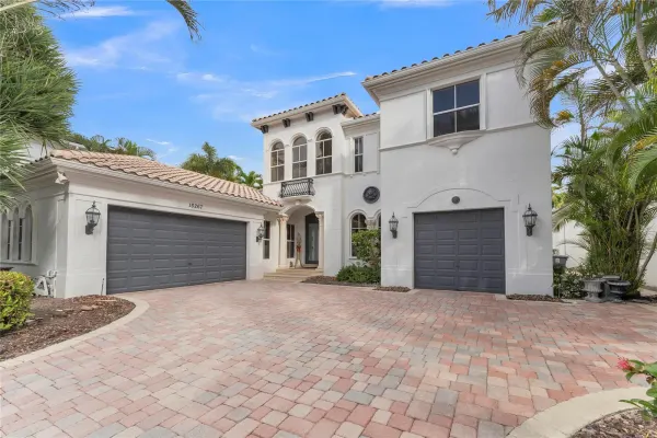 16267 Bristol Pointe Drive, Delray Beach, FL 33446