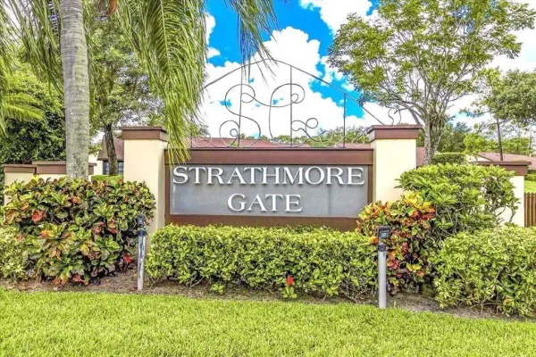 64 Macadamia Court, Royal Palm Beach, FL 33411