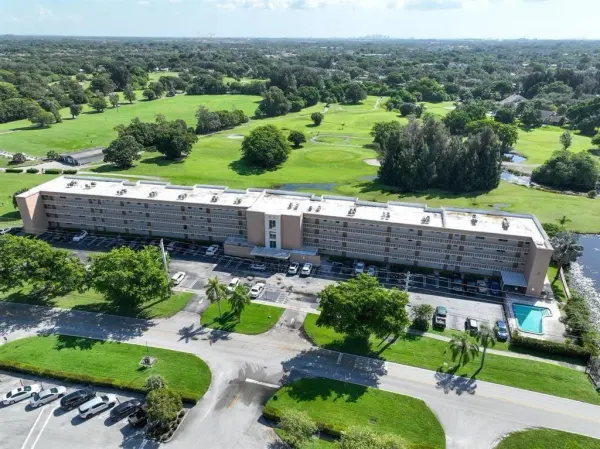 5100 SW 90th Avenue 314, Cooper City, FL 33328
