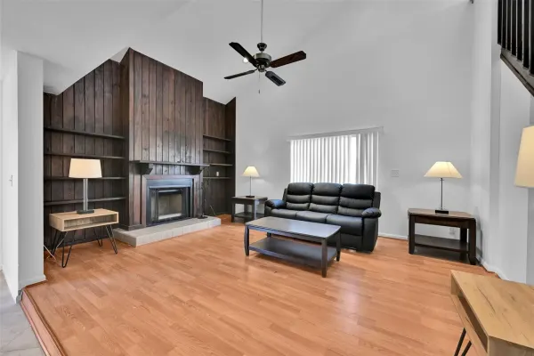 4011 Coral Springs Drive 4011, Coral Springs, FL 33065