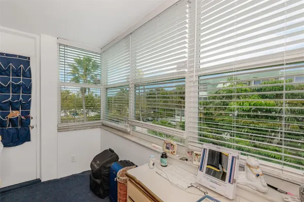 2751 Taft Street 305, Hollywood, FL 33020