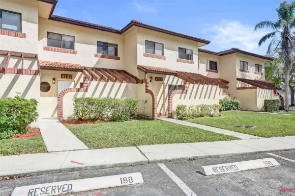 4732 NW 90th Avenue 4732, Sunrise, FL 33351