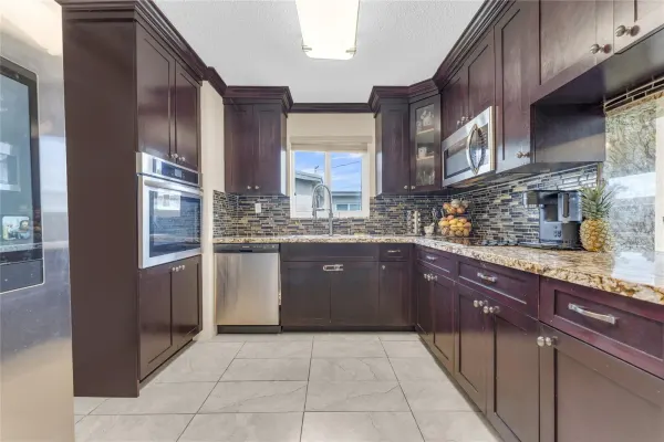 1750 NW 35th Terrace, Lauderhill, FL 33311