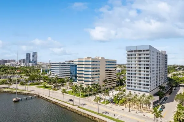 1551 N Flagler Drive 1205, West Palm Beach, FL 33401