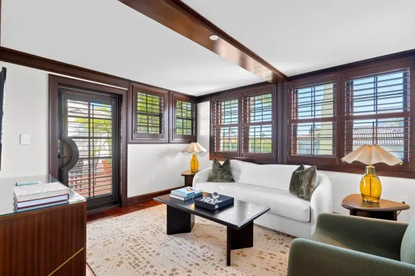 301 Australian Avenue 303, Palm Beach, FL 33480
