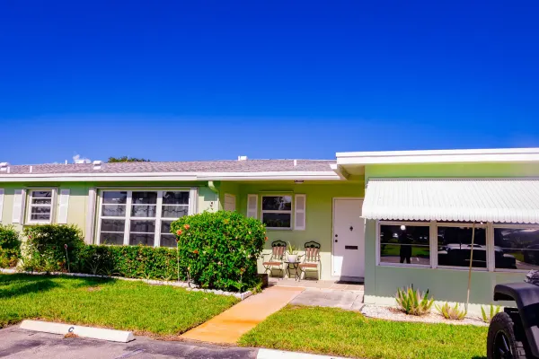 3240 Ridge Hill Road C, Boynton Beach, FL 33435