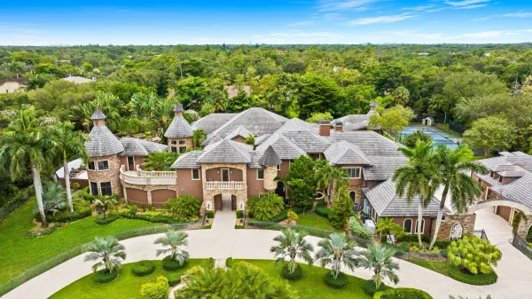 6300 Riverside Drive, Parkland, FL 33067