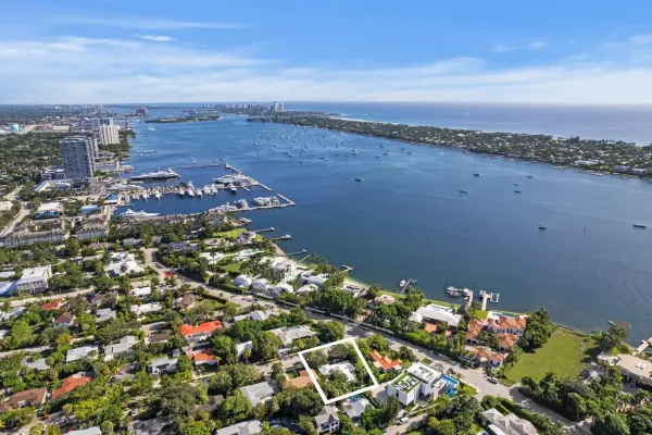 208 34th Street, West Palm Beach, FL 33407