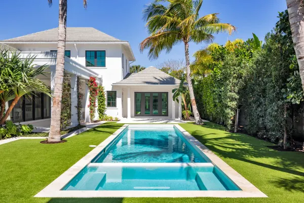 215 Summa Street, West Palm Beach, FL 33405