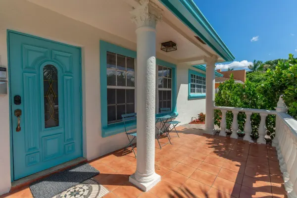 951 Green Street, West Palm Beach, FL 33405