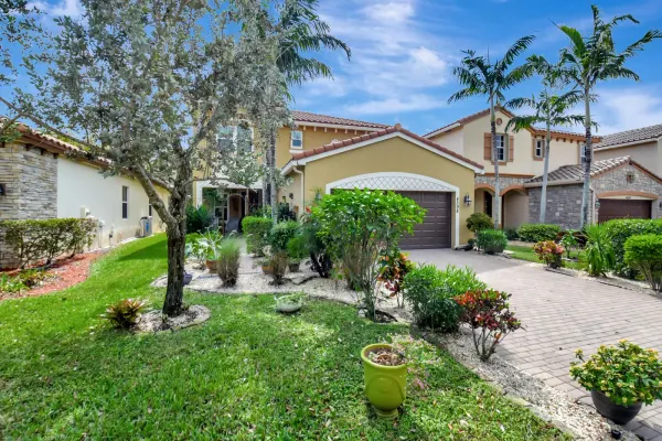 4598 Capital Drive, Lake Worth, FL 33463