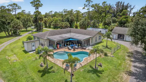 14095 Biddex Road, Loxahatchee Groves, FL 33470