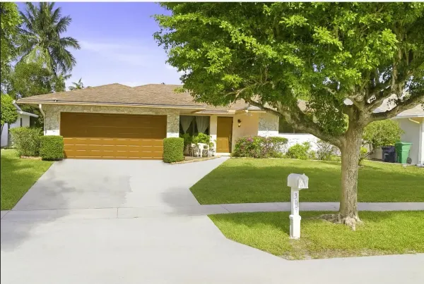 309 SE 4th Street, Dania Beach, FL 33004