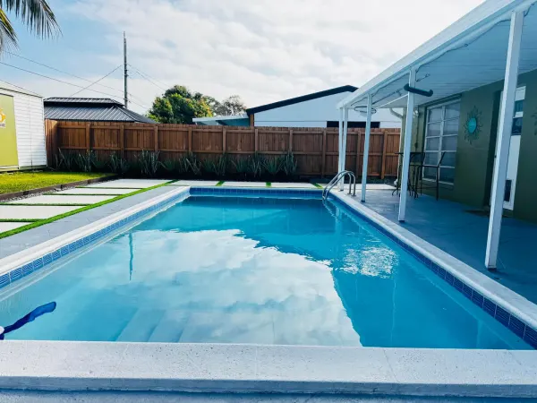 7161 Sheridan Street, Hollywood, FL 33024