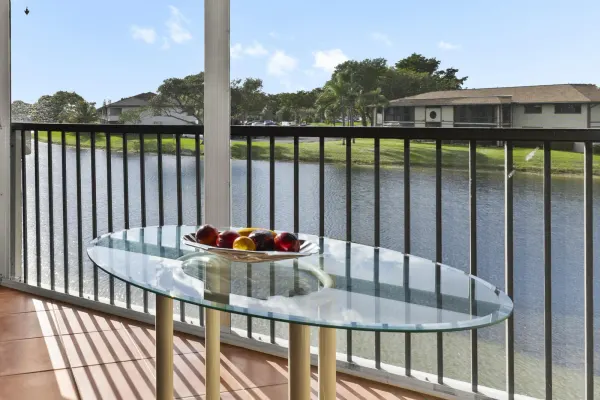 9563 W Mcnab Rd 206, Tamarac, FL 33321