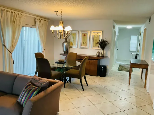 7979 Eastlake Drive F, Boca Raton, FL 33433