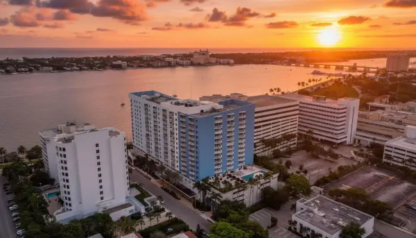 1551 N Flagler Drive 1514, West Palm Beach, FL 33401