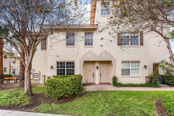 110 Stone Harbor Way A1, Delray Beach, FL 33444