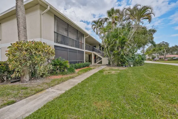 6544 Chasewood Drive H, Jupiter, FL 33458