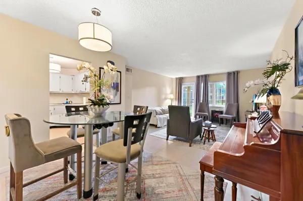 1951 NE 2nd Avenue 101i, Wilton Manors, FL 33305