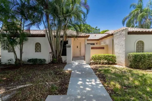 3113 Kingswood Terrace, Boca Raton, FL 33431