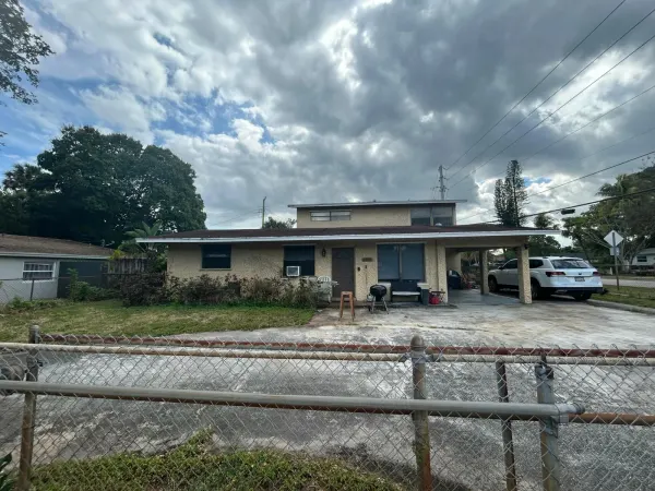 3390 NW 8th Place, Lauderhill, FL 33311