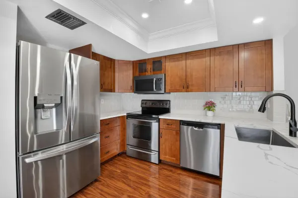 1423 SW 28th Avenue 11 B, Boynton Beach, FL 33426