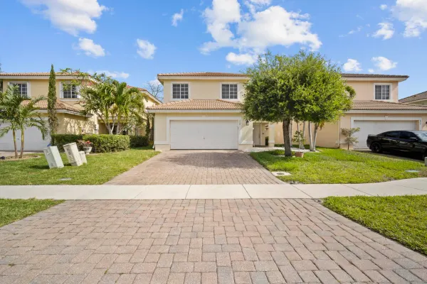 6427 Adriatic Way, Greenacres, FL 33413