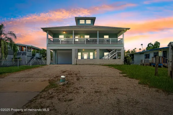 2730 N Comanche Point, Crystal River, FL, 34429