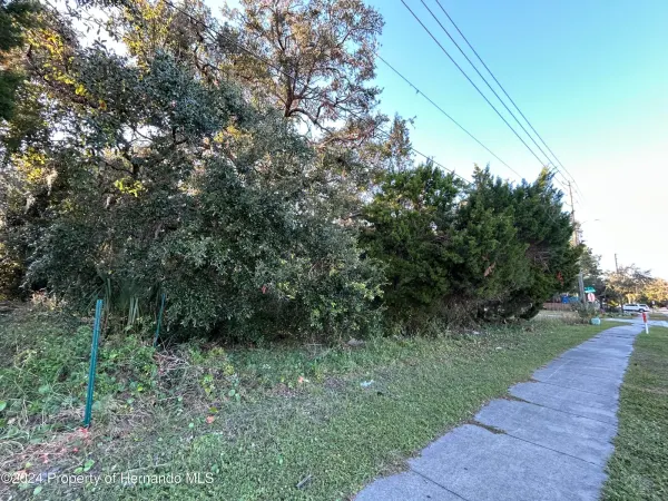 764 NE 12th Street, Crystal River, FL, 34428
