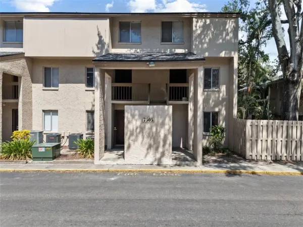 7505 Pitch Pine Circle, Unit 119, Tampa, FL, 33617