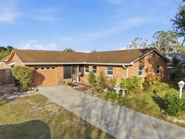 2019 W Jorome Drive, Tampa, FL, 33612