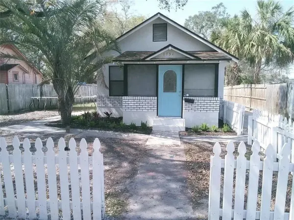 1751 Newark Street S, St Petersburg, FL, 33711