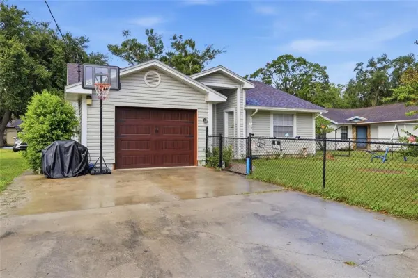 1405 E Frances Avenue, Plant City, FL, 33563