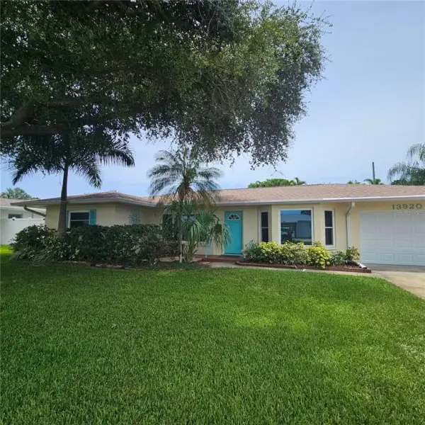 13920 Jamaica Drive, Seminole, FL, 33776
