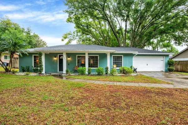 15521 Wetstone Drive, Tampa, FL, 33613