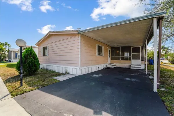 730 NW 214th Avenue, Pembroke Pines, FL, 33029