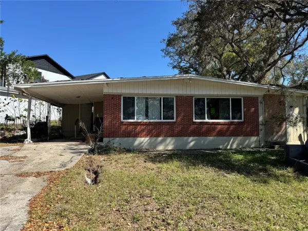7921 Lakeshore Drive, Tampa, FL, 33604