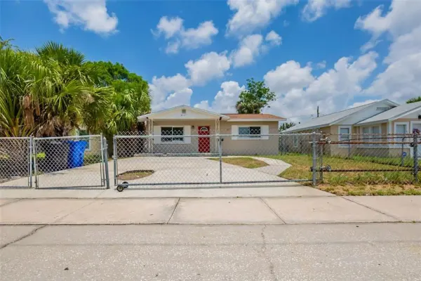 4111 13th Avenue S, St Petersburg, FL, 33711