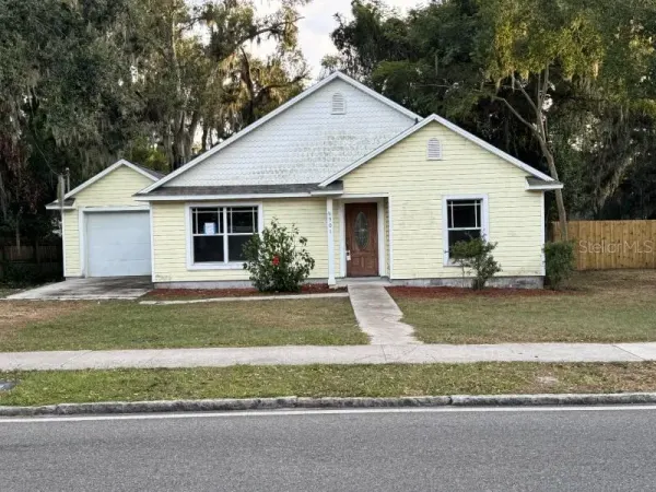 901 W Reynolds Street, Plant City, FL, 33563