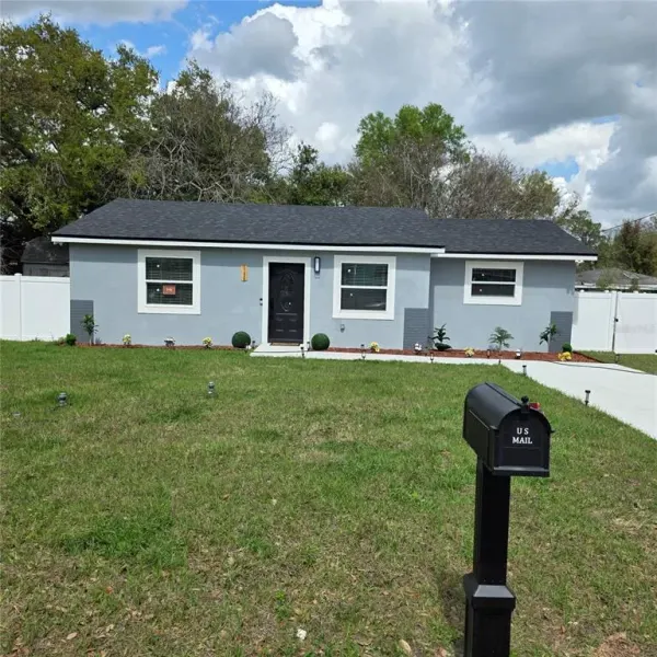 1106 Valencia Road, Plant City, FL, 33563