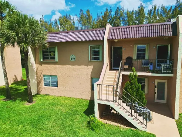 140 Lake Meryl Drive, Unit 233, West Palm Beach, FL, 33411