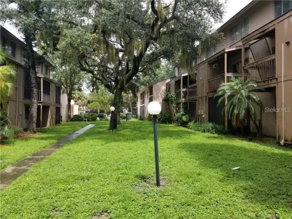 7504 Needle Leaf Place, Unit 68, Tampa, FL, 33617