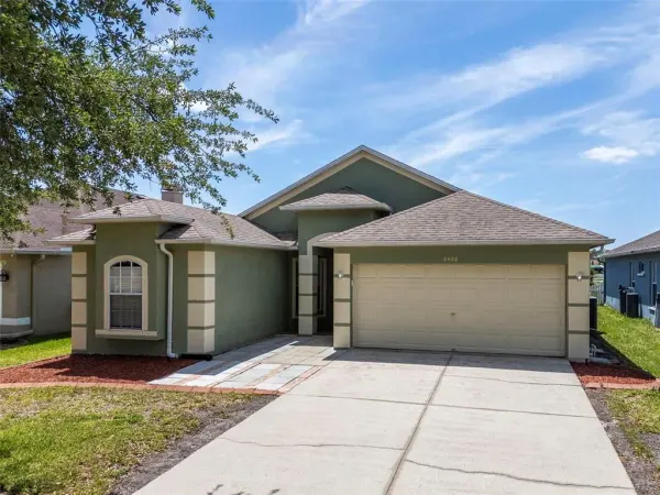 8408 Canterbury Lake Boulevard, Tampa, FL, 33619